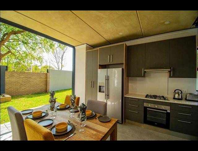 3 BEDROOM PROPERTY TO RENT IN MENLO PARK